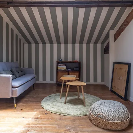 Piscine Privee & Maison Entiere Au Coeur Du Languedoc 度假居 *