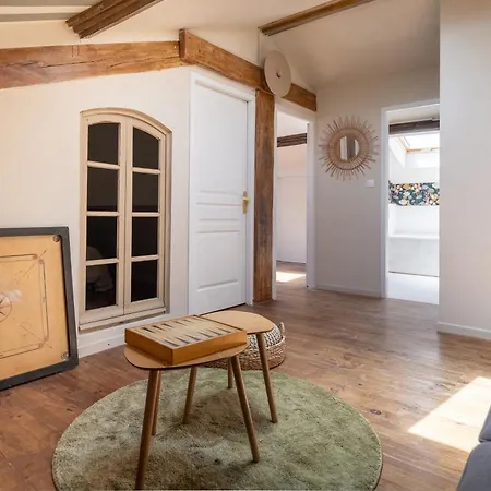 Casa de Férias Piscine Privee & Maison Entiere Au Coeur Du Languedoc Saint-Pons-de-Mauchiens